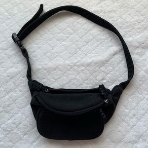 Brandy melville fanny pack